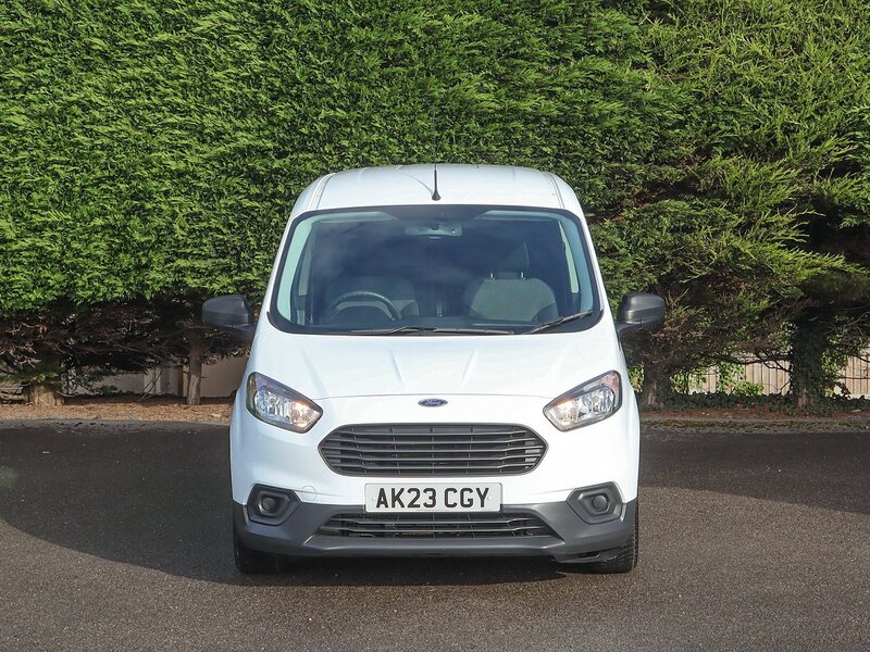 Ford Transit Courier LEADER 1.5TDCI 75PS 6 Speed Van, Bluetooth, Heated Screen, Air Con, Service History. - U7314