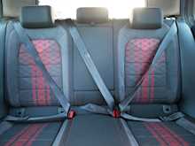 Volkswagen Golf 2.0 TSI GTI TCR, DSG