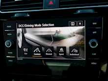 Volkswagen Golf 2.0 TSI GTI TCR, DSG