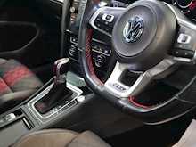 Volkswagen Golf 2.0 TSI GTI TCR, DSG