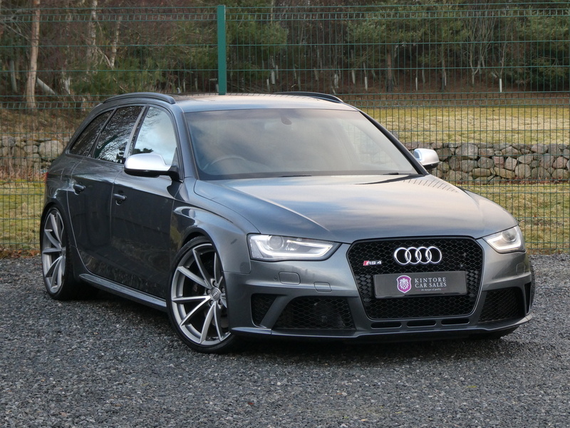 Audi 4.2 FSI V8 Quattro Avant, S-Tronic 4.2 5dr Estate Automatic Petrol