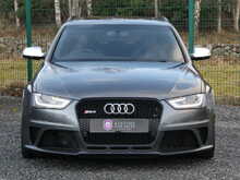 Audi RS4 Avant 4.2 FSI V8 Quattro Avant, S-Tronic
