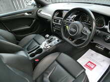 Audi RS4 Avant 4.2 FSI V8 Quattro Avant, S-Tronic