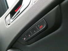 Audi RS4 Avant 4.2 FSI V8 Quattro Avant, S-Tronic