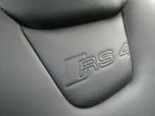 Audi RS4 Avant 4.2 FSI V8 Quattro Avant, S-Tronic