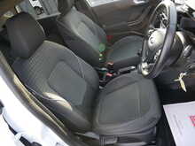 Ford Fiesta 1.0T EcoBoost Zetec 5dr, Manual