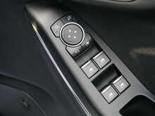 Ford Fiesta 1.0T EcoBoost Zetec 5dr, Manual