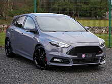 Ford Focus 2.0T EcoBoost ST-3 hatchback 5dr, Manual