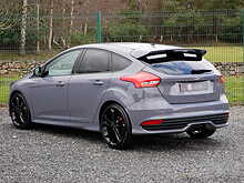 Ford Focus 2.0T EcoBoost ST-3 hatchback 5dr, Manual