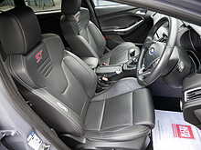 Ford Focus 2.0T EcoBoost ST-3 hatchback 5dr, Manual