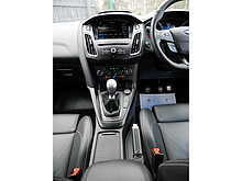 Ford Focus 2.0T EcoBoost ST-3 hatchback 5dr, Manual
