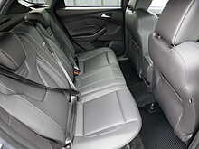 Ford Focus 2.0T EcoBoost ST-3 hatchback 5dr, Manual