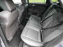 Ford Focus 2.0T EcoBoost ST-3 hatchback 5dr, Manual