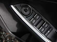 Ford Focus 2.0T EcoBoost ST-3 hatchback 5dr, Manual
