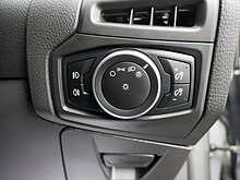 Ford Focus 2.0T EcoBoost ST-3 hatchback 5dr, Manual