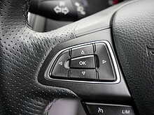Ford Focus 2.0T EcoBoost ST-3 hatchback 5dr, Manual