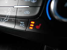 Ford Focus 2.0T EcoBoost ST-3 hatchback 5dr, Manual