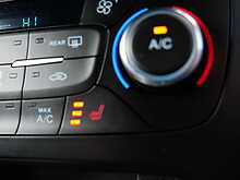 Ford Focus 2.0T EcoBoost ST-3 hatchback 5dr, Manual