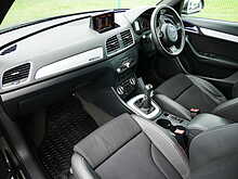 Audi Q3 2.0 TDI S line Quattro, Manual