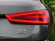 Audi Q3 2.0 TDI S line Quattro, Manual