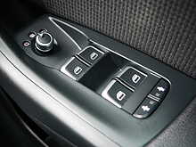 Audi Q3 2.0 TDI S line Quattro, Manual