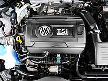 Volkswagen Golf 2.0 TSI R Hatchback 5dr Petrol DSG 4Motion