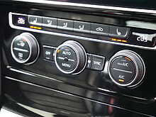 Volkswagen Golf 2.0 TSI R Hatchback 5dr Petrol DSG 4Motion