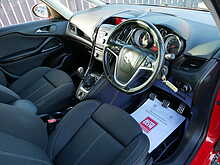 Vauxhall Zafira Tourer 2.0 CDTi Sri MPV, Manual