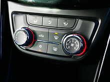 Vauxhall Zafira Tourer 2.0 CDTi Sri MPV, Manual