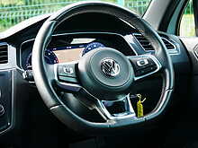 Volkswagen Tiguan 2.0 TDI BlueMotion Tech R-Line 4Motion, DSG