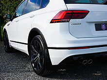 Volkswagen Tiguan 2.0 TDI BlueMotion Tech R-Line 4Motion, DSG