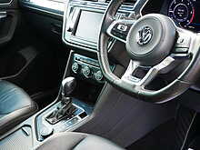 Volkswagen Tiguan 2.0 TDI BlueMotion Tech R-Line 4Motion, DSG