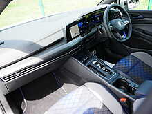 Volkswagen Golf 2.0 TSI R 5dr Hatchback, DSG 4Motion