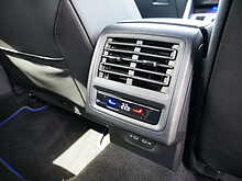 Volkswagen Golf 2.0 TSI R 5dr Hatchback, DSG 4Motion