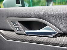 Volkswagen Golf 2.0 TSI R 5dr Hatchback, DSG 4Motion