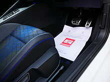 Volkswagen Golf 2.0 TSI R 5dr Hatchback, DSG 4Motion