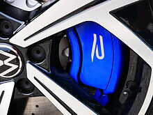 Volkswagen Golf 2.0 TSI R 5dr Hatchback, DSG 4Motion