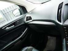 Ford Edge 2.0 TDCi Sport AWD, Powershift