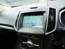 Ford Edge 2.0 TDCi Sport AWD, Powershift