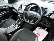 Ford Kuga 2.0 TDCi ST-Line Powershift AWD