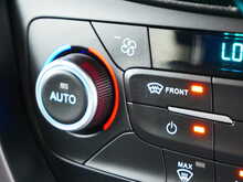 Ford Kuga 2.0 TDCi ST-Line Powershift AWD