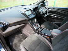 Ford Kuga 2.0 TDCi ST-Line, Powershift