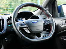 Ford Kuga 2.0 TDCi ST-Line, Powershift