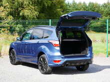 Ford Kuga 2.0 TDCi ST-Line, Powershift