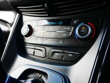 Ford Kuga 2.0 TDCi ST-Line, Powershift