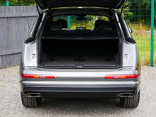Audi Q7 3.0 TDI V6 S line SUV 5dr Diesel Tiptronic quattro Euro 6 (s/s) (272 ps)