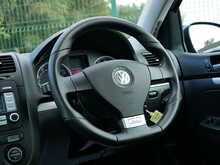 Volkswagen Golf 3.2 V6 R32 4Motion 5dr, Manual