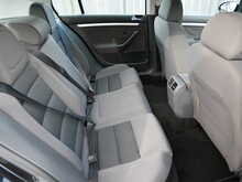 Volkswagen Golf 3.2 V6 R32 4Motion 5dr, Manual