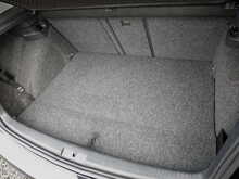 Volkswagen Golf 3.2 V6 R32 4Motion 5dr, Manual