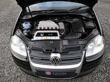 Volkswagen Golf 3.2 V6 R32 4Motion 5dr, Manual